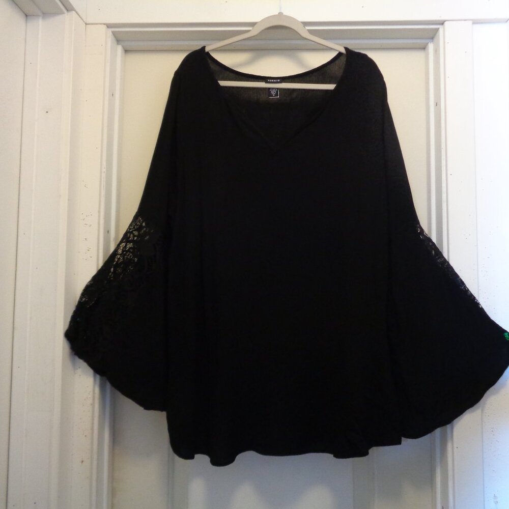 CLASSIC GIRL BOHO CHIC TORRID BLACK GAUZY BELL SLEEVES W LACE BLOUSE 3 X